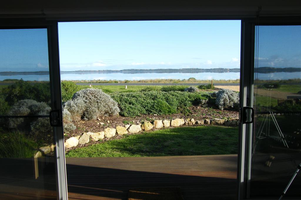 Villa Coorong Waterfront Retreat Meningie Esterno foto