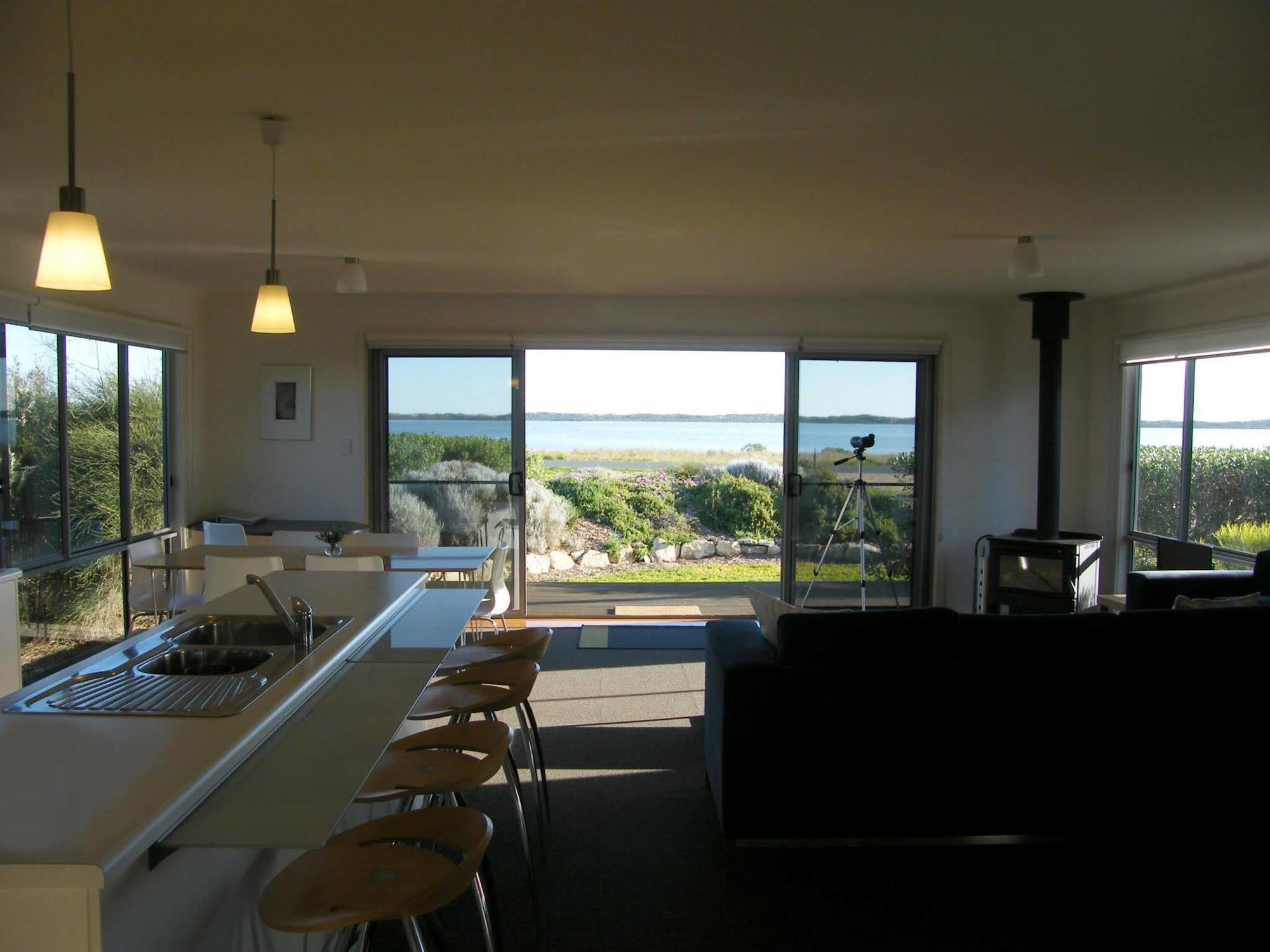 Villa Coorong Waterfront Retreat Meningie Esterno foto