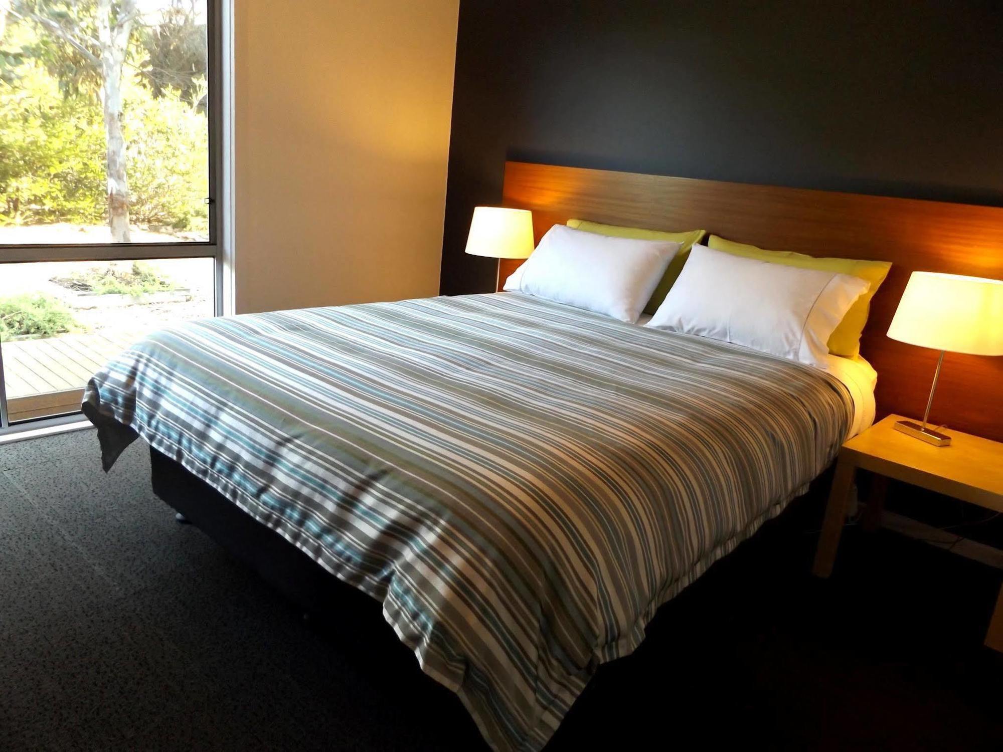 Villa Coorong Waterfront Retreat Meningie Esterno foto