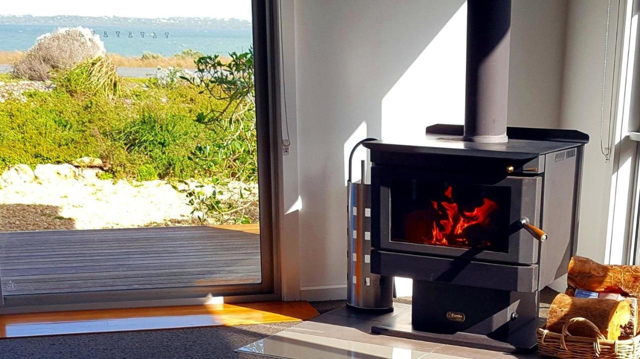 Villa Coorong Waterfront Retreat Meningie Esterno foto