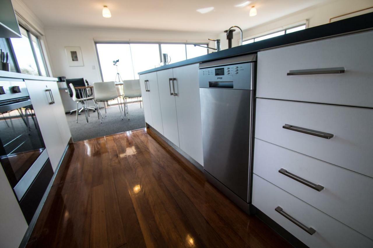 Villa Coorong Waterfront Retreat Meningie Esterno foto
